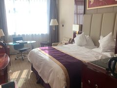 -东北大厦酒店(沈阳北站青年大街店)