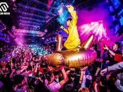 -Club Queen皇后酒吧