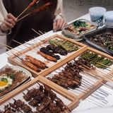 我们是九点多去的那时没那么多人