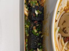 -粉小主·贵州酸汤牛肉粉(南京仙林金鹰店)