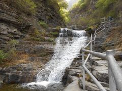 -孤山寨风景区