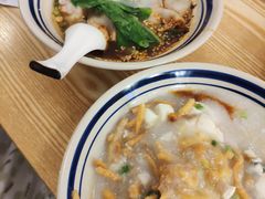 -正南齐北·老街糯米团(洪崖洞店)
