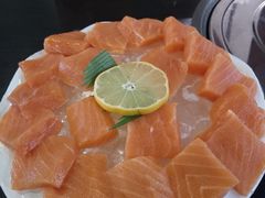 -酉泽屋刺身三文鱼寿司主题餐厅(望馨商业中心店)