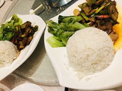 川味回锅肉饭套餐-三亚凤凰水城凯莱度假酒店