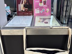 -M Stand(南京新街口金鹰店)
