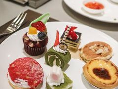 -海口绿发希尔顿酒店-田园汇自助餐·三文鱼·海鲜