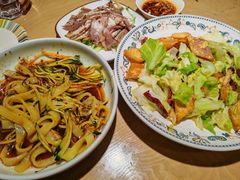 -巴依兄弟西域美食(机场店)