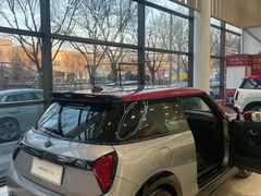 -北京华德宝宝马·M·MINI·摩托车全系4S店(朝阳店)