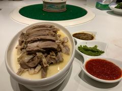 蒙古手把肉-老阿妈蒙古村·蒙古包·草原文化·歌舞表演(老君堂店)