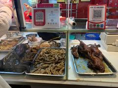 -王浩儿纪六孃甜皮鸭(乐山总店)