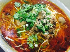 -丁丁猫重庆小面(徐州路店)