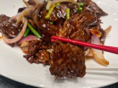-凤凰园烤鸭店·唐山菜·传承花椒肉(老唐丰路店)