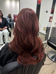 -LILI·HAIR SALON理理造型