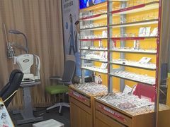 -优医视平价眼镜蔡司依视路折扣工厂店(十里堡店)