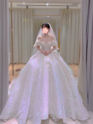 -南京宝娜嫁衣婚纱礼服馆(中央路店)