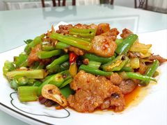 -秦扬居特色菜馆(上王村)