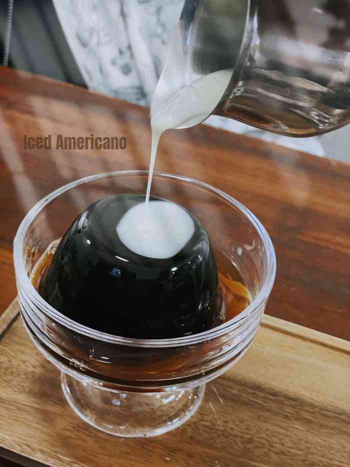 double cafe-"在纱帽河的小巷子里 对于本地人来说应该不.