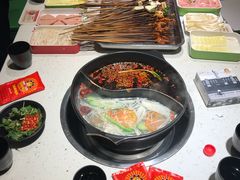 -钢管厂歆瑞源油卤串串香(春熙路太古里店)