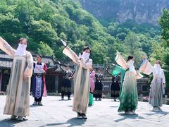 -藏山旅游风景区