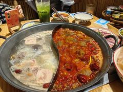 牛骨鸳鸯锅-袁山山重庆火锅(丈八北路店)
