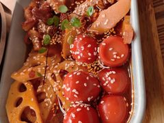 -蜜桃餐厅·伴山(湖滨商业街店)