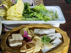 -滇釜火锅·能喝汤的火锅(车公庄店)