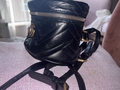 -小飞侠奢侈品回收 寄卖 养护(宝山宝龙广场店)