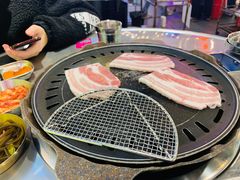 -玄希浪漫厨房·韩料烤肉(湖滨银泰in77店)
