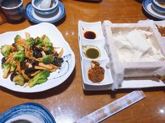 -95号酱骨·一块豆腐(展春园西路店)