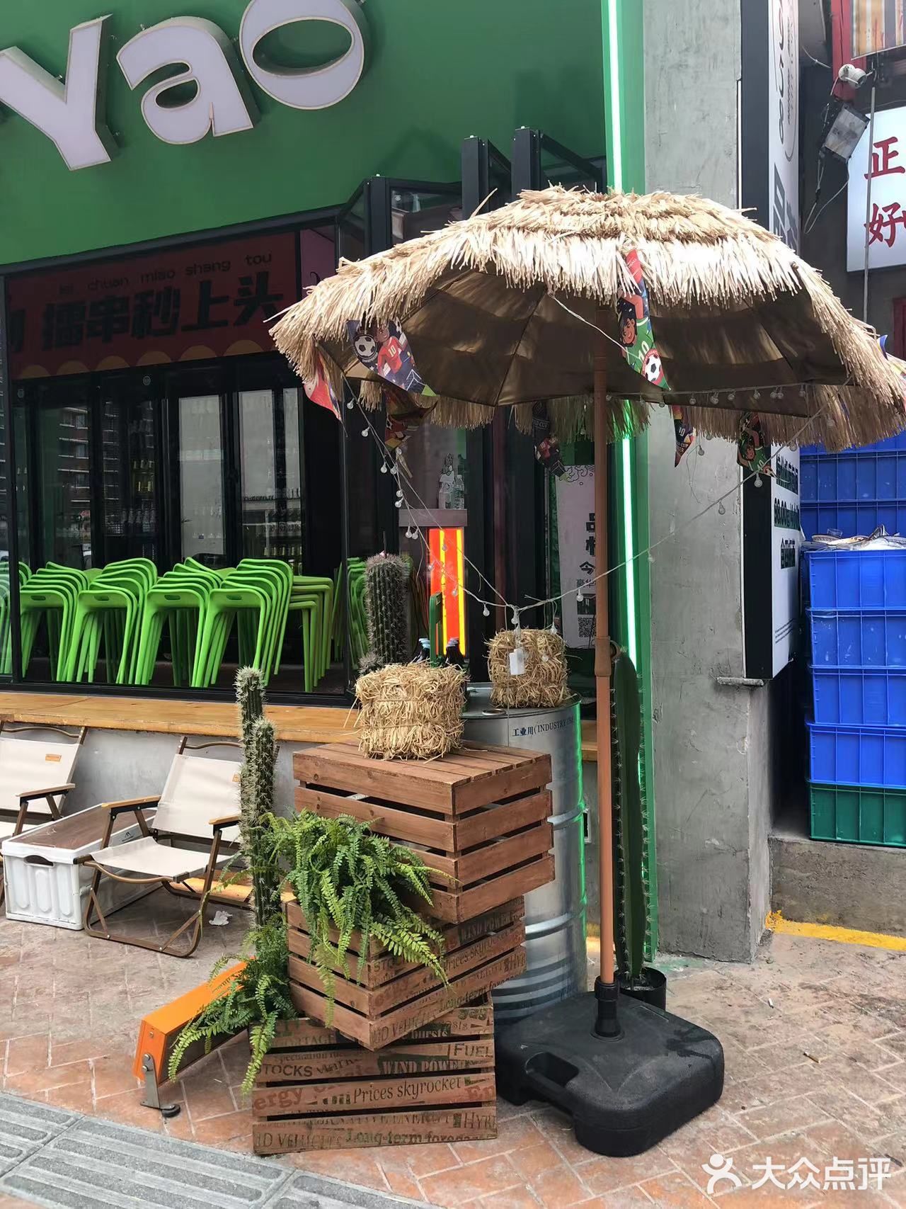我们吃的这款是清江鱼，没有小刺，很适合小朋友或者老人吃