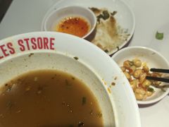 -牛吃草牛肉面(甬港南路店)