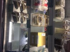 -云朵上的鱼(莘庄店)