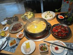-一朵菌·野生菌探索家火锅(南亚店)