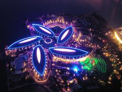 -上海滴水湖皇冠假日酒店