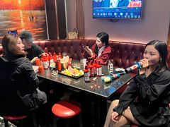 -萧邦音乐会所KTV(向西店)