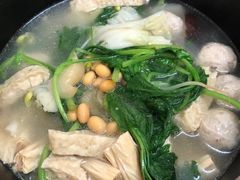 -陆师傅砂锅烫菜(圆通街店)
