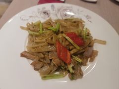 -尚一汤·粤菜海鲜(环球港店)