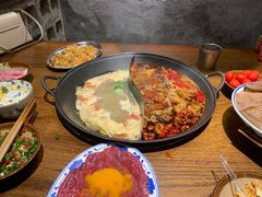 -萍姐火锅·公路夜市(武汉首店)