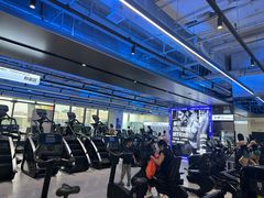 -威仕顿健身游泳(御锦城店)