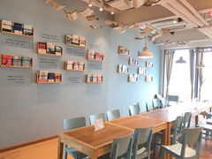 -猫的天空之城概念书店(北戴河蔚蓝海岸店)