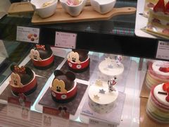 -巴黎贝甜(大宁国际商业广场店)