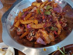 -佬缸炮江湖川菜(玉林店)