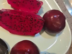 -金滏山·烤肉海鲜火锅自助(襄阳万达店)