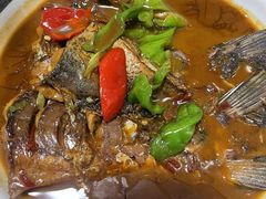 -天乐农家鱼头王(天目湖店)