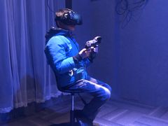 -VR 间客漫·PS电玩·虚拟现实包间游戏电竞(街道口店)