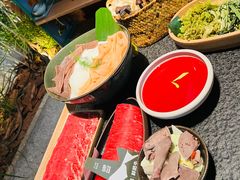 -三出山火锅(南京万象天地店)