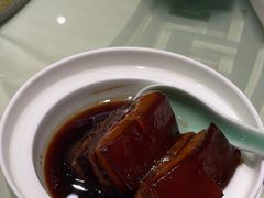 传统东坡肉-西湖春天•老字号杭州菜(百汇店)