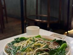 -肥仔文澳门猪骨煲(南京西路店)