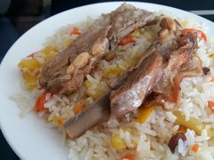 -特丰抓饭(莱茵庄园店)