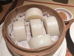 蒸年糕-荣家黄鱼面(前滩太古里店)